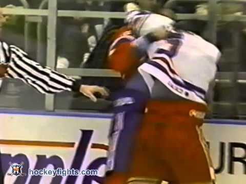 Donald Brashear vs Joey Kocur Jan 21, 1995