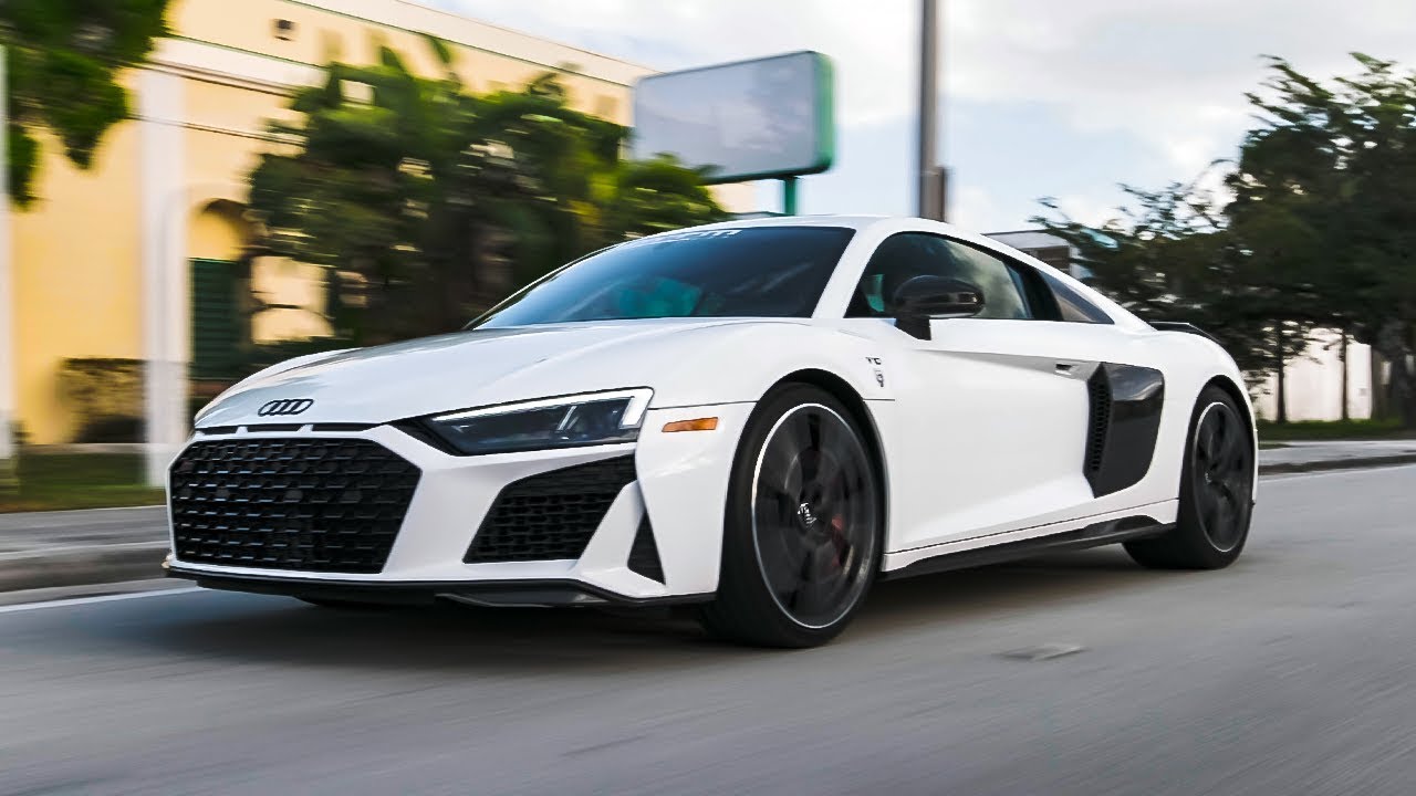 Audi r8 2020 Blue