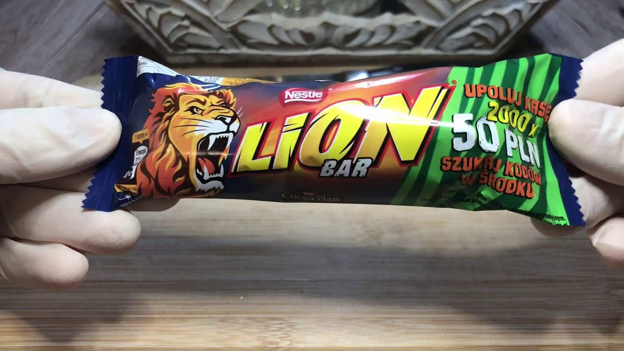 [ASMR] LION BAR chocolate candy bar