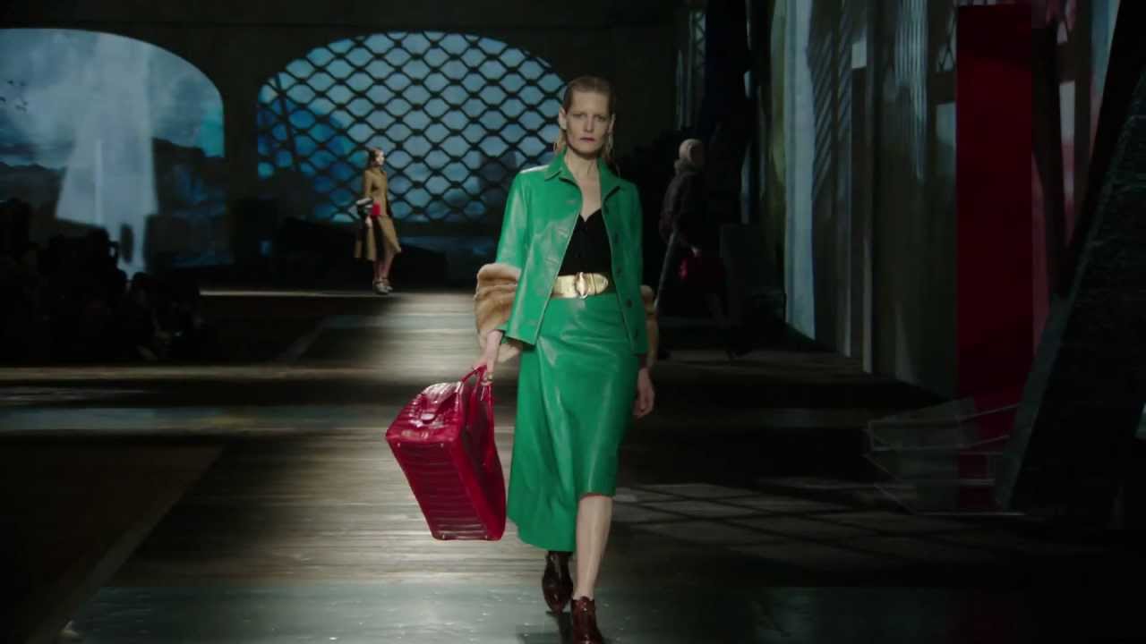 Prada Fall/Winter 2013 Womenswear Show #19