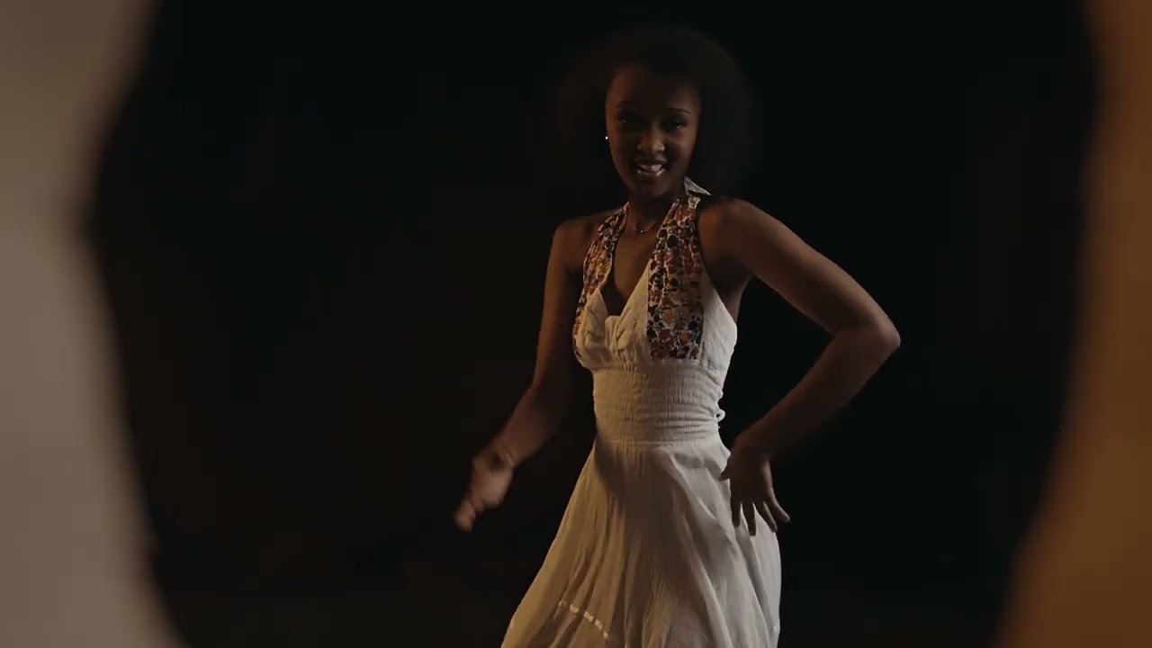 Watch Uncle Austin - Romiyo (visualizer) on YouTube Watch Uncle Austin - Romiyo (visualizer) on YouTube