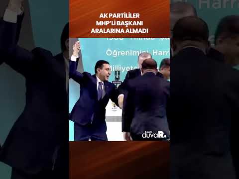 AK Partili başkanlar MHP'li başkanı aralarına almadı, selamlamada elini tutmadı #shorts