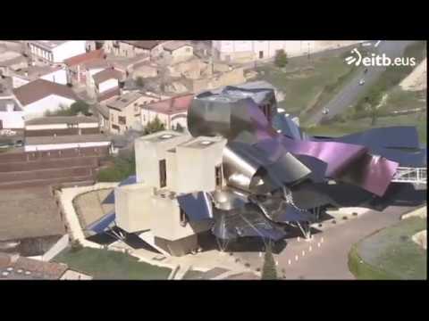 Espectaculares imágenes de Elciego, desde el aire