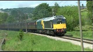 Sulzer Thrash -25035 & 33109 - Kwvr Diesel Gala June 2010