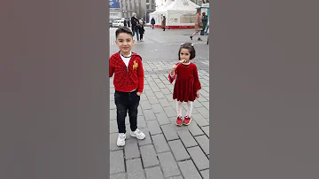 خلوني نعيش حياتي Shorts احمد امنه 