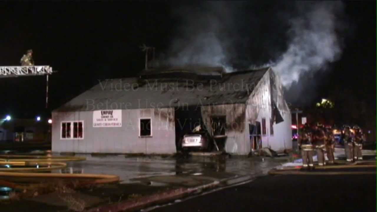 Roseville Car Into Building Fire YouTube