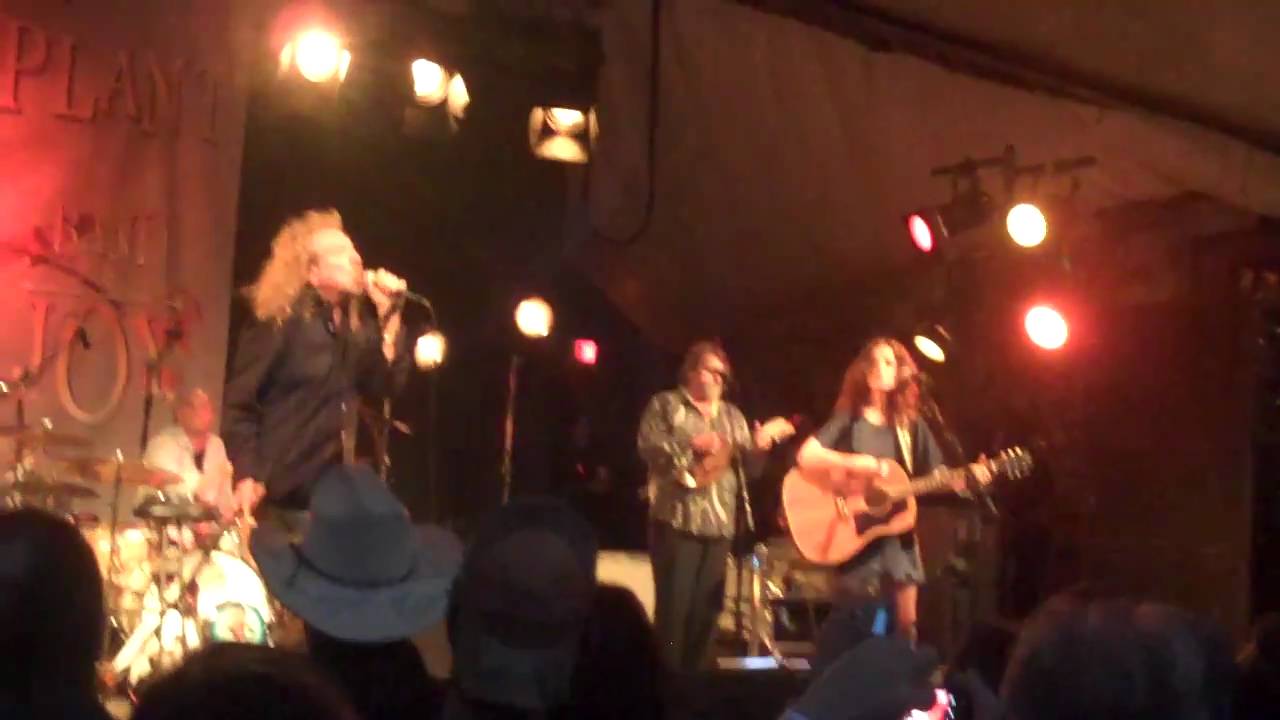 Robert Plant feat. Patty Griffin - "House of Cards" Live from Stubb's in AUSTIN, TEXAS - YouTube
