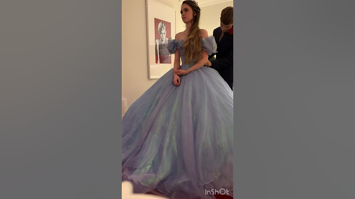Getting dressed as Cinderella in a hotel room!  💙 #diy #costume #fashion #sewing #cosplay