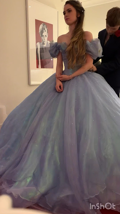 Getting dressed as Cinderella in a hotel room!  💙 #diy #costume #fashion #sewing #cosplay