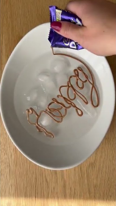 Chocolate letters on ice and water! 🧊 🍫 #kitchenhacks #chocolate