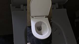 wall hanging seat with concealed system installation