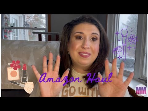 Блёстки для лица. Декоративная косметика. Макияж реклама. Декоротивнаякосметика. Блестки на лице модель.