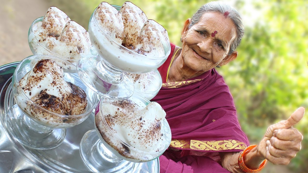 Oreo Icecream Recipe by My Grandma || Vanilla Ice Cream || Myna Street Food