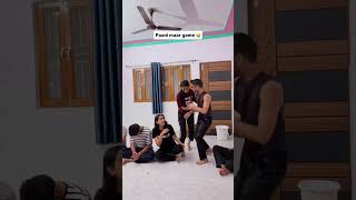 Paani maar game 🤣 #viralvideos #reels #explore #fyp #foryoupage