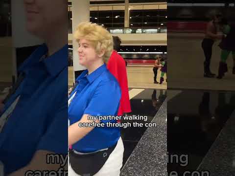 Joe Hendry's got Rhea Ripley as his bodyguard? #wwe #comicon #c2e2 #joehendry #rhearipley #wwe