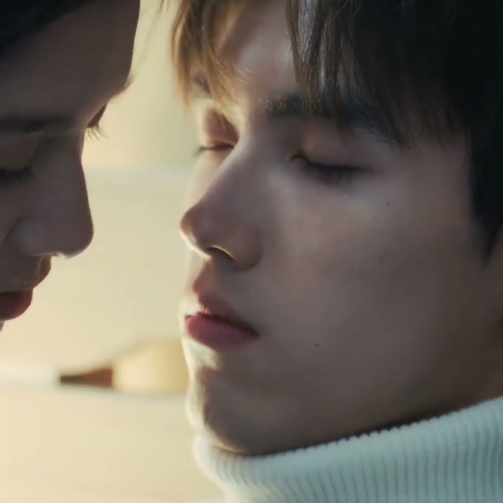 Really want to secretly kiss him. 😘😘 | Lighter & Princess | YOUKU Shorts #youku