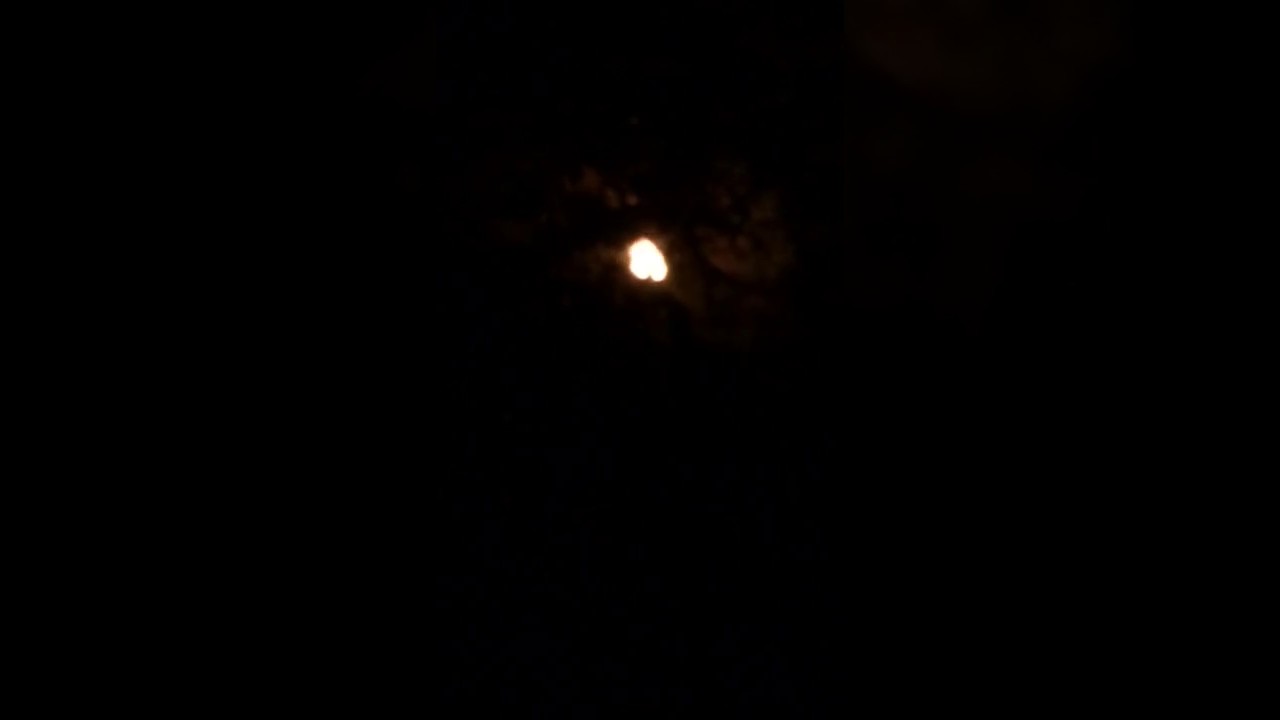 Penampakkan Hantu Bebola Api@Bugang (Asli) - YouTube