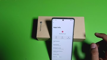 Moto Edge 50: Turn Off Background Data Activity | How to disable background data on Motorola