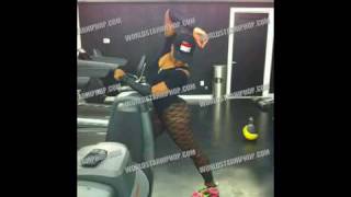 Serena Williams Dance in Blue Nike Smash Tennis Outfit