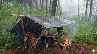 camping hujan deras badai petir dan angin kencang menghantam shelter ku ketakutan tengah malam