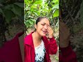 Cuando te cae una ramita en el ojo🤣
