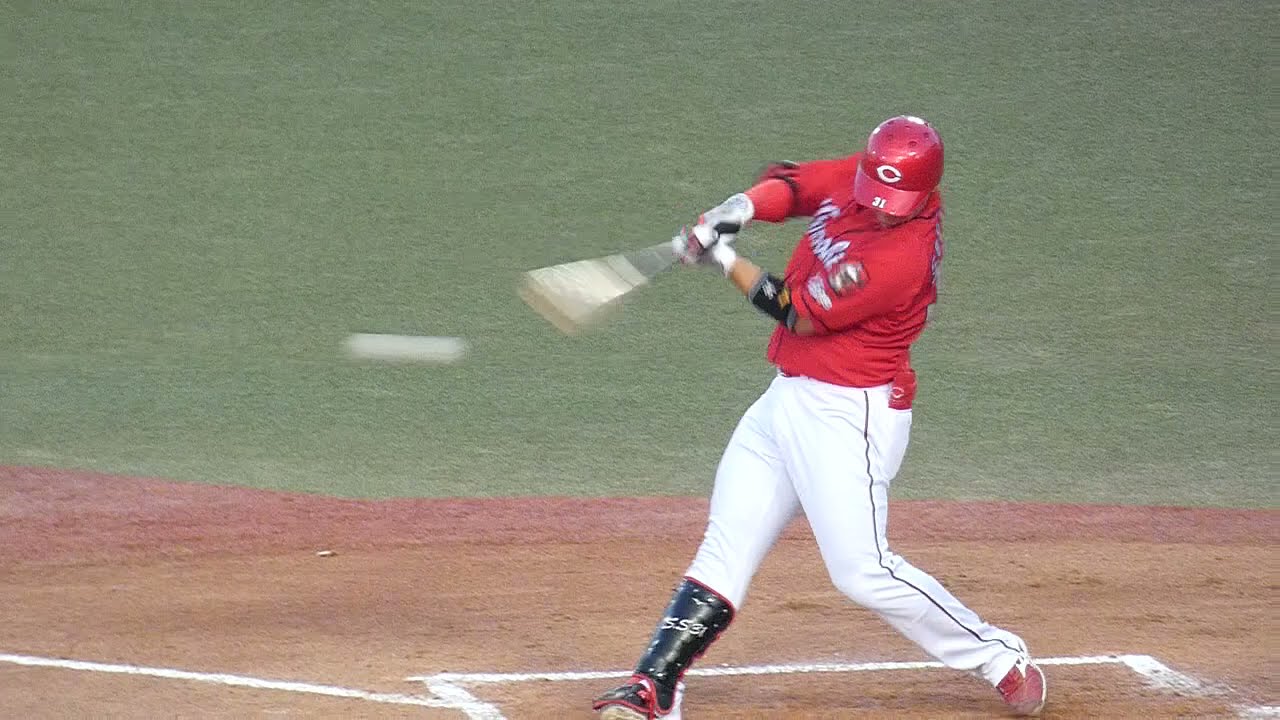 広島カープ】#31 坂倉将吾選手の打撃フォーム - YouTube