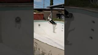 John Worthington 🛟 Pool master @IndependentTrucks 4 Wheel Drive part out now!
