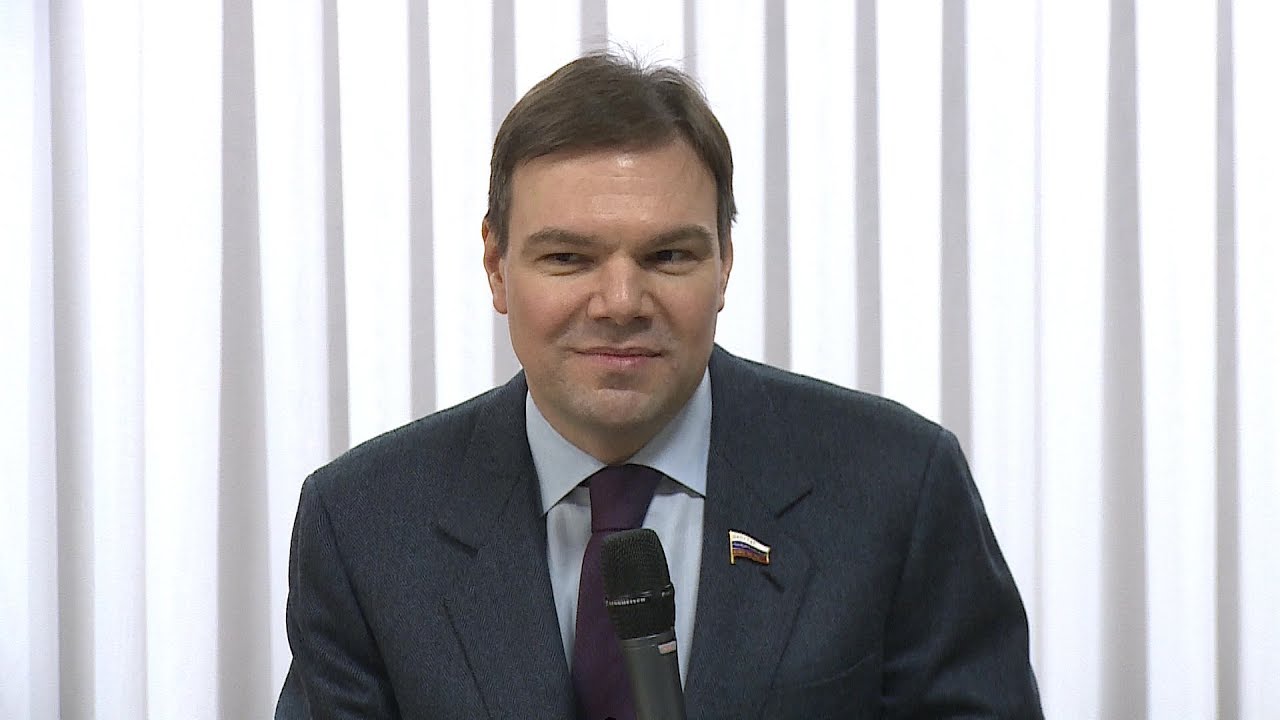 Бампер левин 111