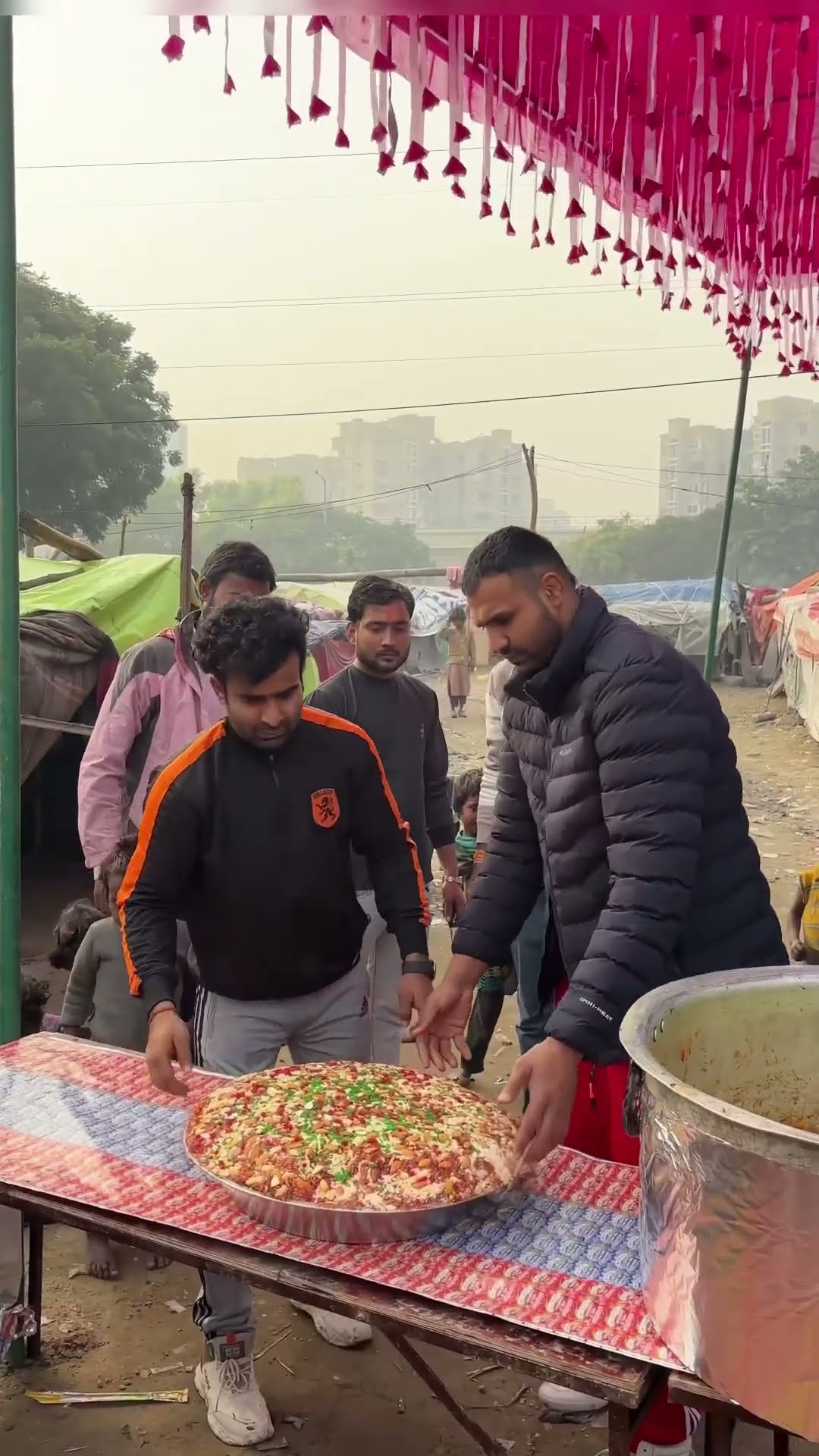 मेरी दुनिया ???❤️?#humanity #respect #helping #trending #viralvideo #youtubeshorts ?