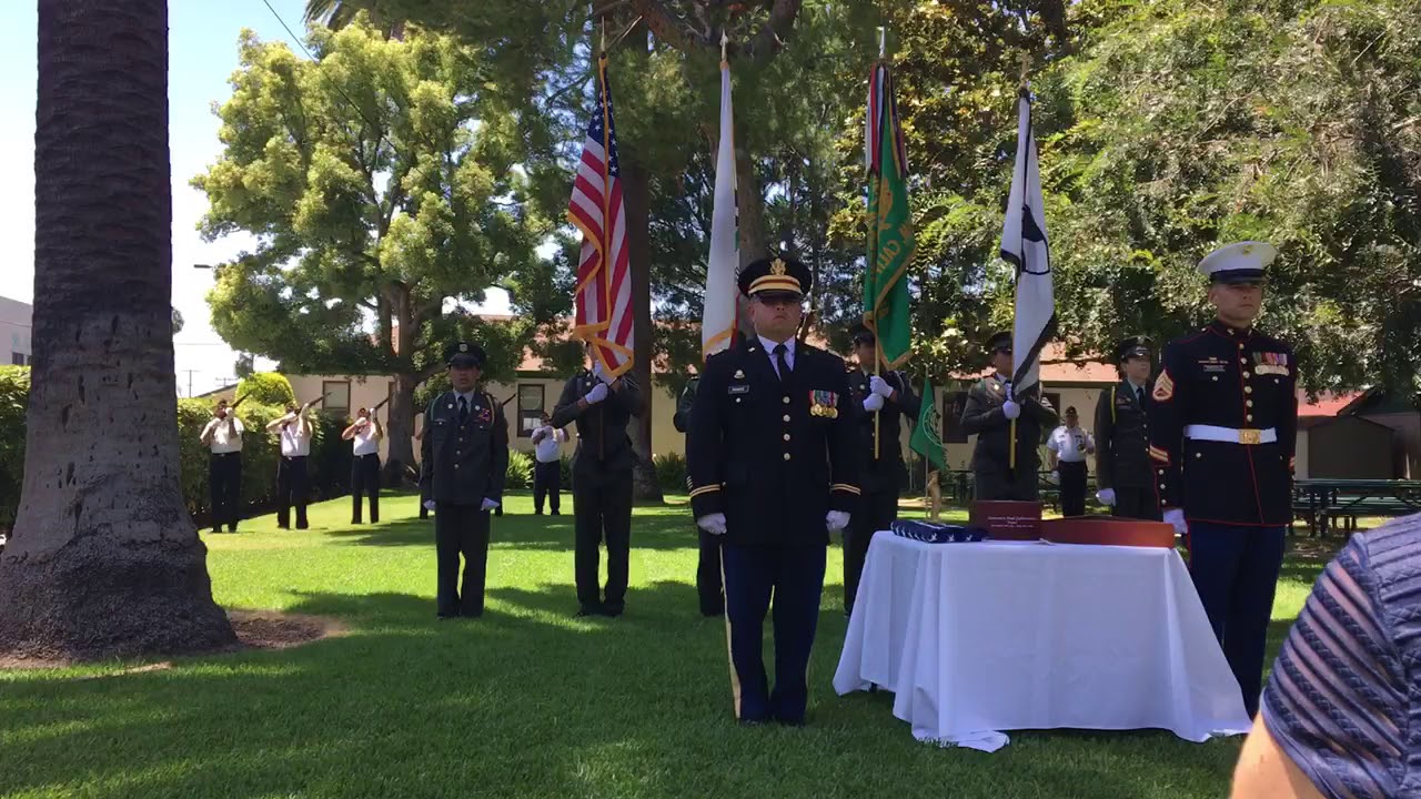 Dad Funeral 21 Gun Salute - YouTube