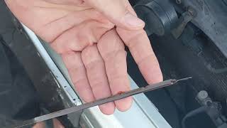 Checking transmission fluid on 2003 Lexus LS430. Fluid look okay?