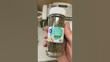 What you know about slingin Nip? #cats #catnip #funny