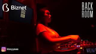 BACKROOM #1649 KISSYA