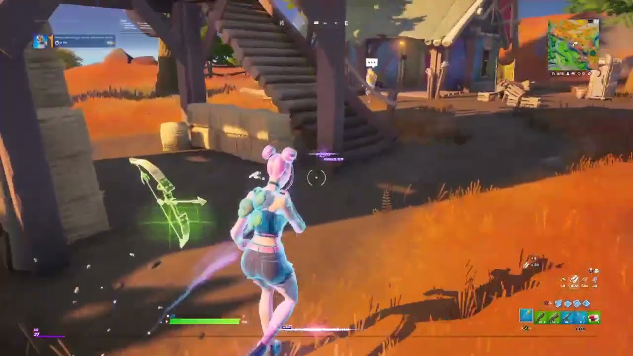 THE FORTNITE NPC CLUCK GAVE ME AN GOLDEN PUMP!!