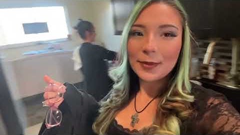 FIRST VLOG!! (Thanksgiving 🦃)