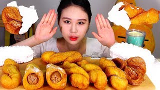 [Eng Sub] Custard Sora doughnut, Chapssal Gguabaegi and doughnut balls with whipped cream Mukbang