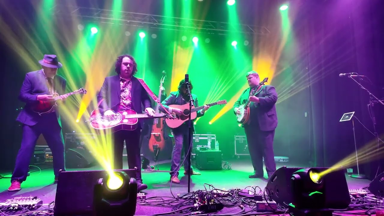 The David Mayfield Parade at the Beachland Ballroom 11/29/2025