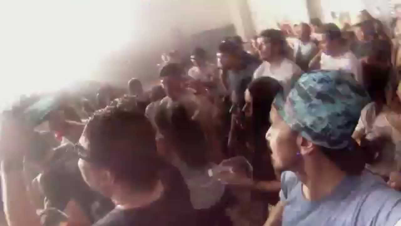 Don't let daddy know chile 2015