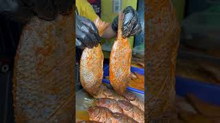 jalebi fish fry at Magadi Main Road #jalebi #jalebifish #magadiroad #streetfood #seafood #bengaluru