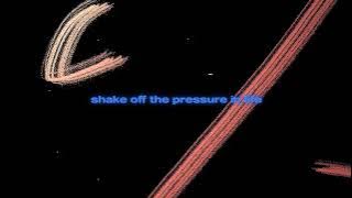 Leo Snow - Shake 2.0 feat. MOBI1 & TheGaBrit (Official Lyric Video)