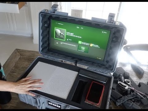 Nintendo Switch Portable Gaming Station with Built-in Monitor - Case Club