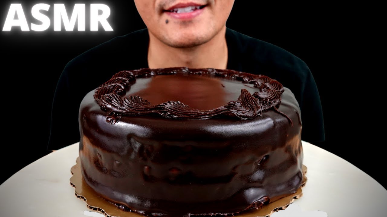 ASMR | Cheesecake Layer Chocolate Cake | The Hangry Mole