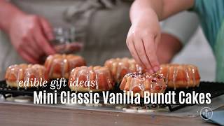 Pampered Chef - Mini Fluted Cake Pan