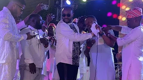 FEMI ADEBAYO SPRAYS HEAVY ON ATORISE AT K1 DE ULTIMATE NEW YEAR FEST