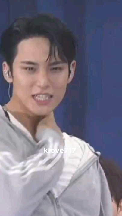 Mingyu dancing to 'Sticky' by kiss of life😍😁 slay (CTTO) #seventeen #kissoflife #Caratland #mingyu