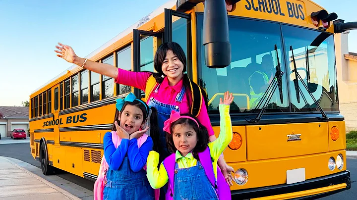 Jannie and Ellie Teach School Bus Rules with Frien...