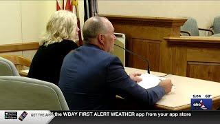 Unlicensed psychologist has to pay restitution and reimburse legal fees