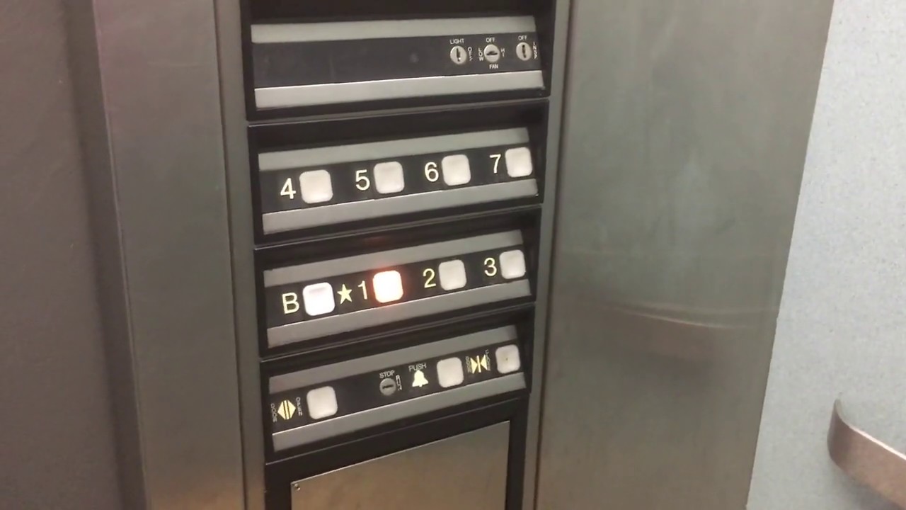 8 FLOOR HIGHDRAULIC Dover/Marshall Oildraulic Elevator Pittsburgh