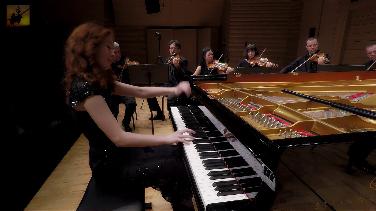 Bach - Harpsichord Concerto in D minor, BWV 1052 -  Barbara Cvitanovic - Zagreb Soloists