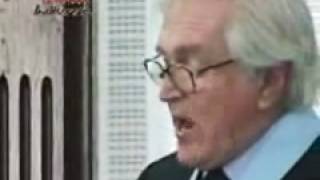 Alegato de apertura de Javier Valle Riestra en defensa de Chichi Valenzuela.flv